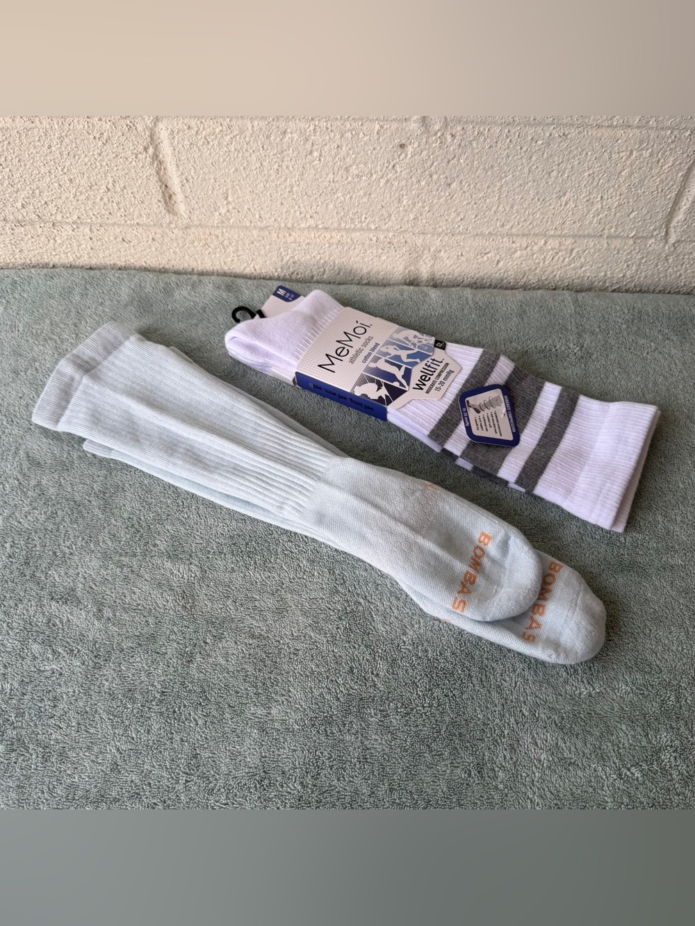 BOMBAS & MEMOI SOCKS COMPRESSION  LONG MODERATE MEDIUM